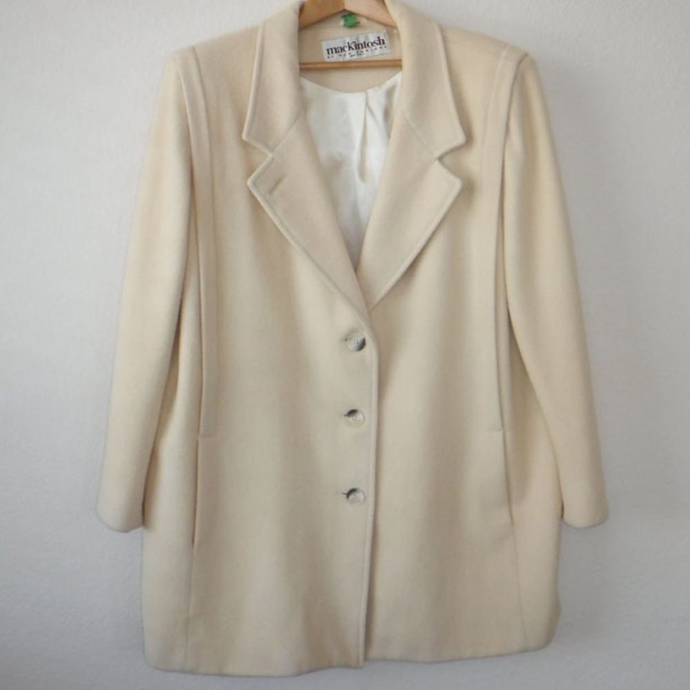 Mackintosh New England Vintage Cream Wool Coat